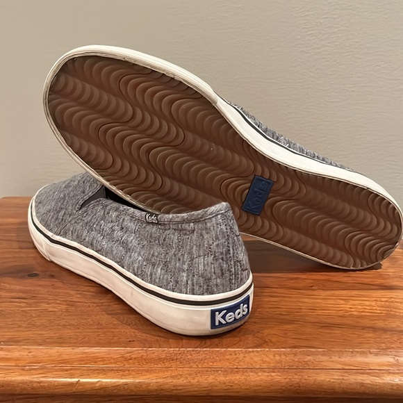 Keds Slip on Shoe - Picture 3 of 4